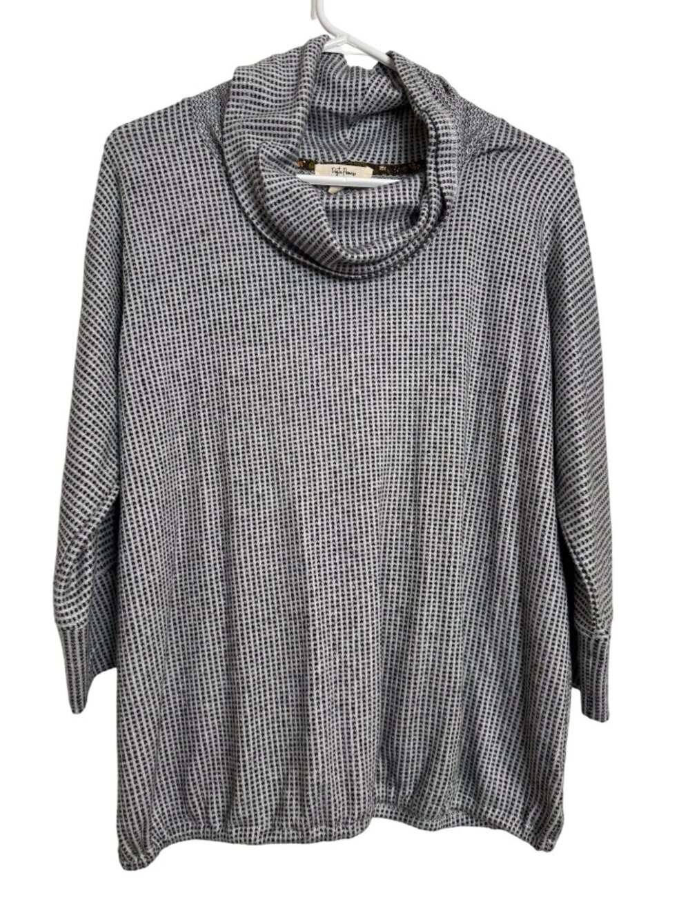 Payton Primrose Cowl Neck Size Medium Knit Sweater NWT Coldwater Creek 3/4 Sleev
